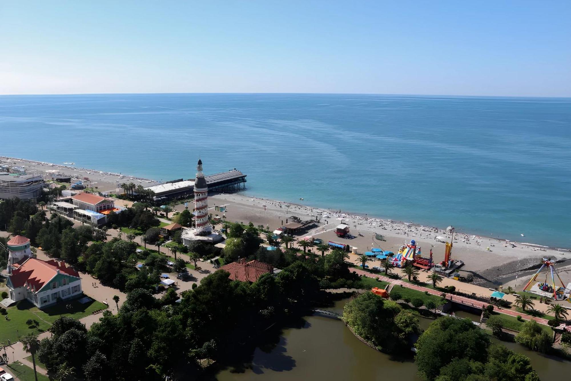 Luxury Orbi City Sea View Aparthotel Batumi Exterior foto