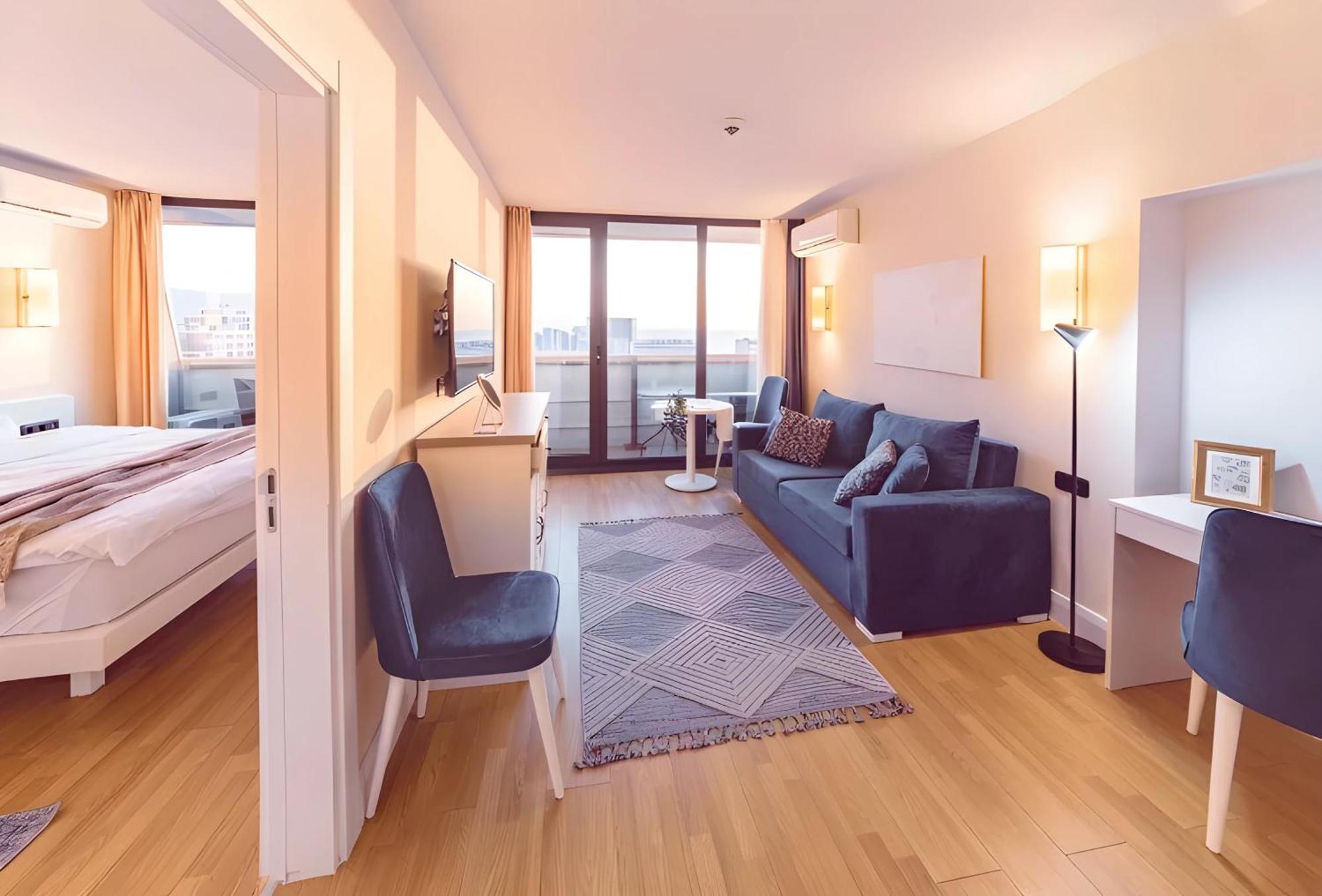 Luxury Orbi City Sea View Aparthotel Batumi Exterior foto