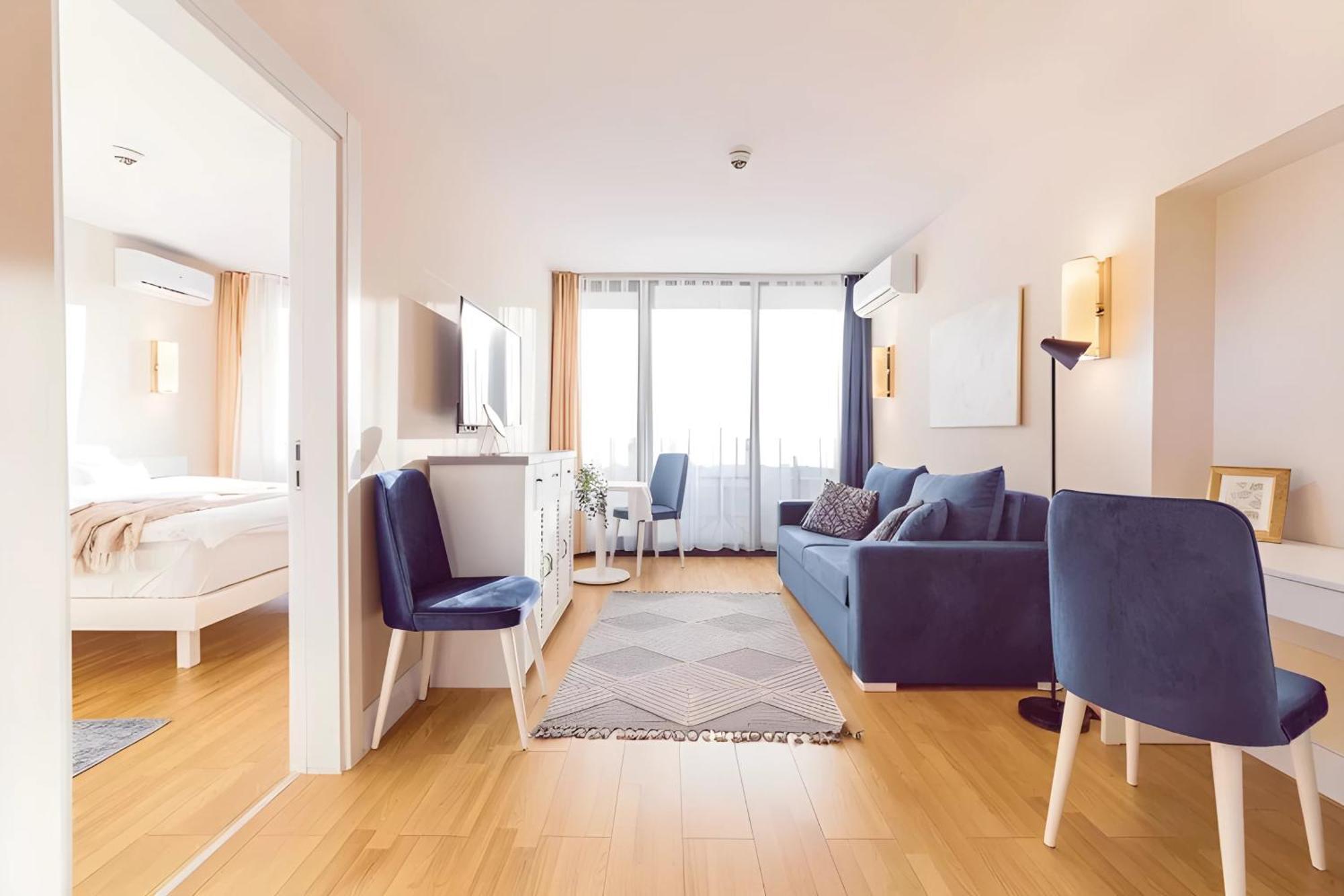 Luxury Orbi City Sea View Aparthotel Batumi Exterior foto